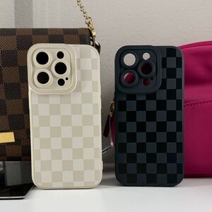 Premium Checkerboard iPhone 14 Pro Case - White and Black